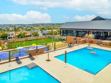 3 Bedroom Apartment / Flat to Rent in Kyalami Ah