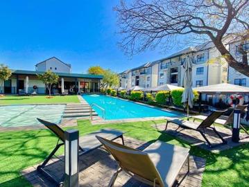 3 Bedroom Apartment / Flat to Rent in Kyalami Ah