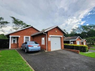 3 Bedroom Apartment / Flat to Rent in Lincoln Meade