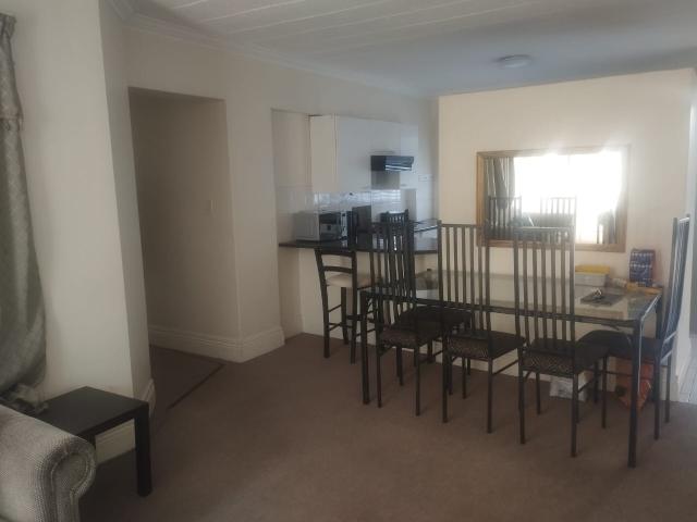 3 Bedroom Apartment / Flat To Rent in Morningside