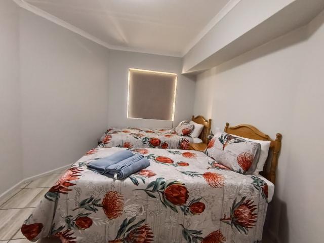3 Bedroom Apartment / Flat To Rent in Mossel Bay Central