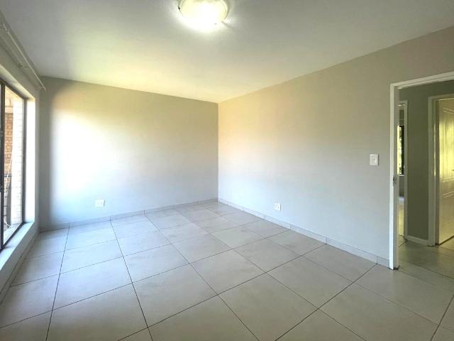 3 Bedroom Apartment / Flat To Rent in Mulbarton