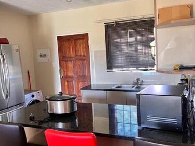 3 Bedroom Apartment / Flat to Rent in Noordwyk