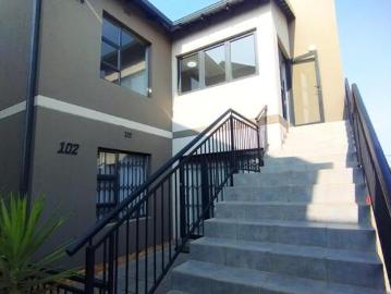3 Bedroom Apartment / Flat to Rent in Norton Home Estate