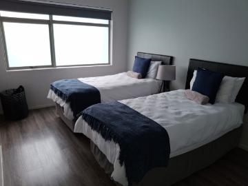3 Bedroom Apartment / Flat To Rent in Oaklands