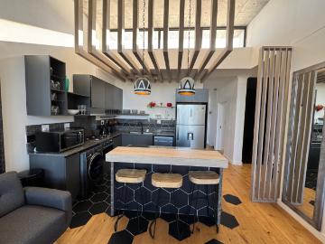 3 Bedroom Apartment / Flat To Rent in Paardevlei
