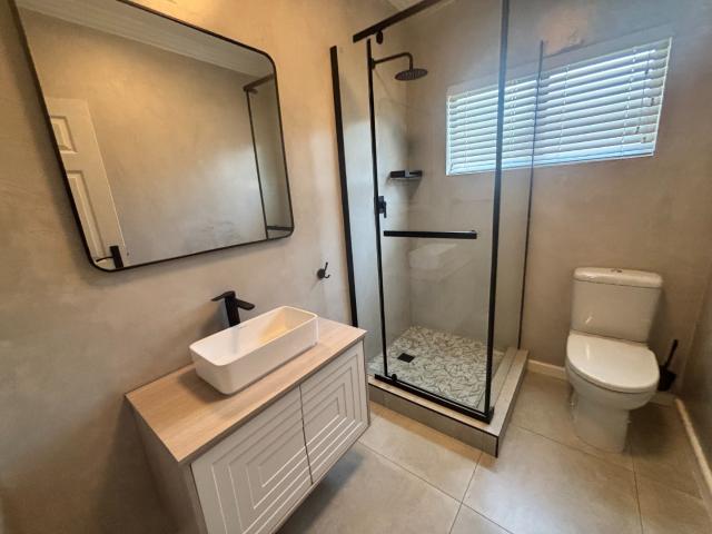3 Bedroom Apartment / Flat To Rent in Sheffield Beach
