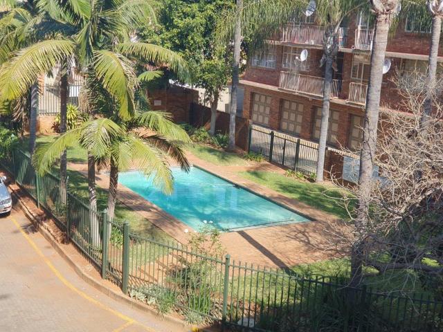 3 Bedroom Apartment / Flat to Rent in Sinoville