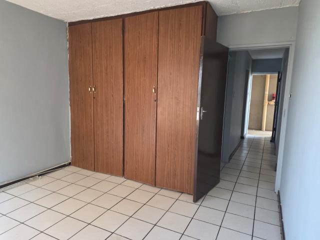 3 Bedroom Apartment / Flat To Rent in Silverton