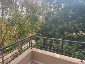 3 Bedroom Apartment / Flat To Rent in Somerset West Mall Triangle