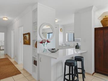 3 Bedroom Apartment / Flat To Rent in Strand North