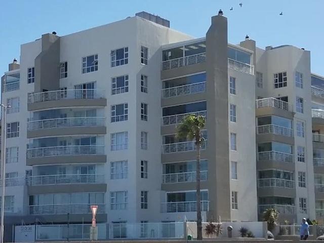 3 Bedroom Apartment / Flat To Rent in Strand South