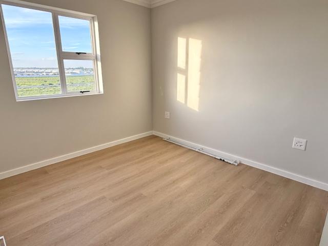 3 Bedroom Apartment / Flat To Rent in Sunningdale