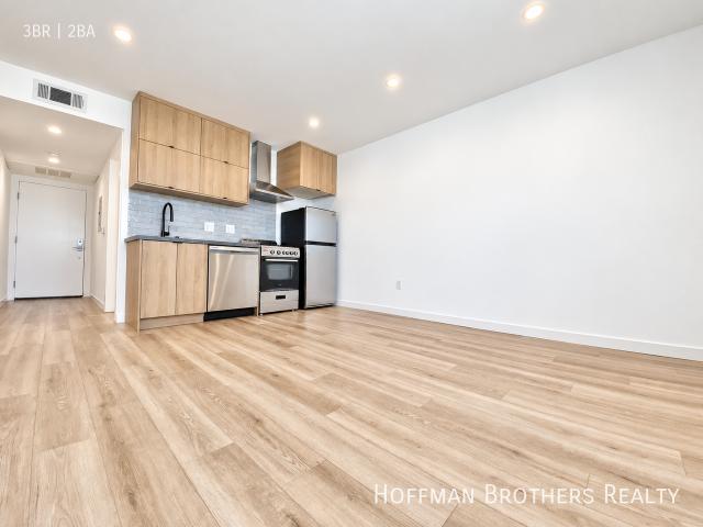3 Bedroom Apartment for Rent at 233 Rosemont Ave #8, Los Angeles, CA 90026 Greater Echo Park Elysian