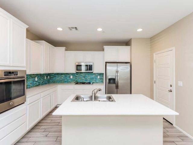 3 Bedroom Apartment for Rent at 398 Gracious Way, Henderson, NV 89011 Valley View