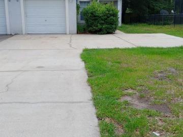 3 Bedroom Apartment for Rent at 880 E Columbia Ave, Kissimmee, FL 34744