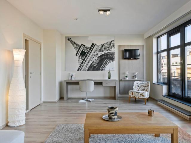 3 Bedroom Apartment for Rent Avenue Louise – Stephanie Residence