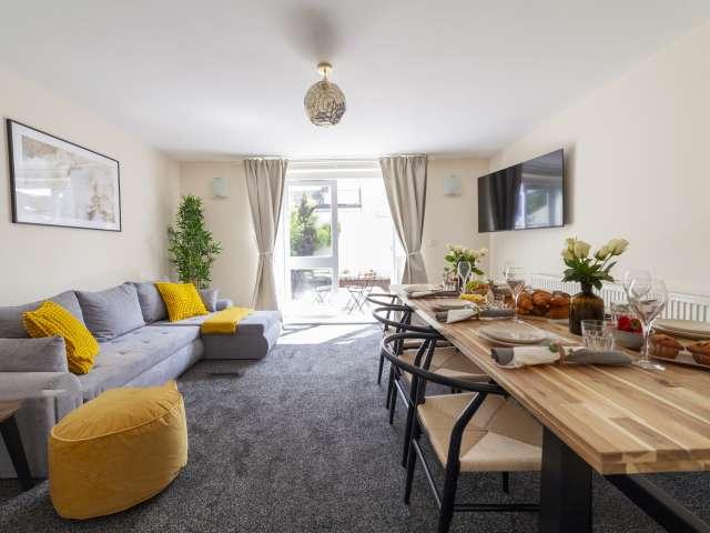 3 bedroom apartment for rent in Maryland, London