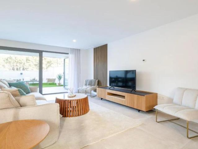 3 bedroom apartment for rent in Mijas, all bills included