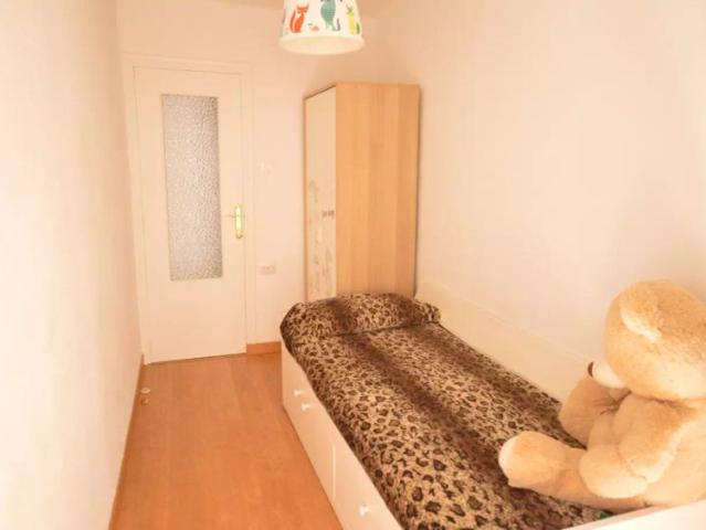 3 bedroom apartment for rent in Mont Olivet, Valencia
