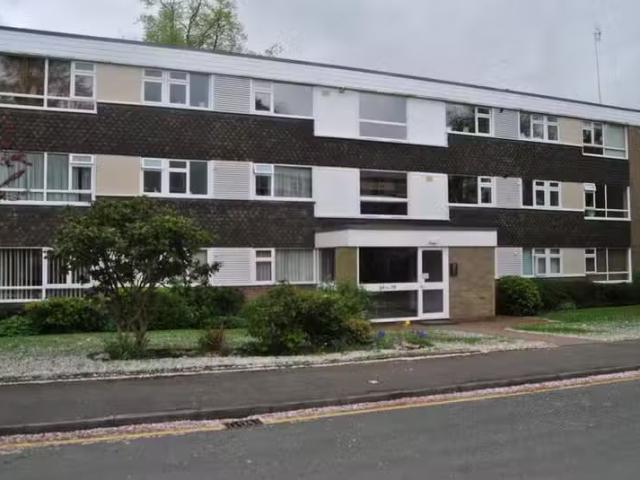 3 bedroom apartment for rent in Albany Gardens, Solihull, B91