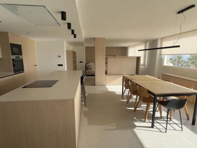 3 bedroom apartment for rent in Alicante, bills included