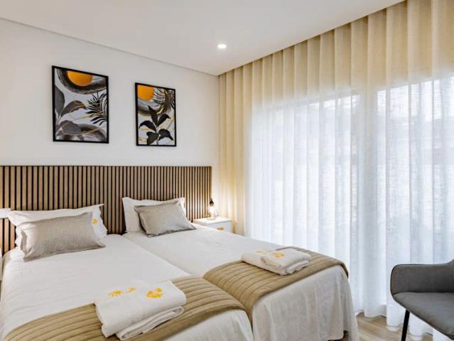 3 bedroom apartment for rent in Almada, all bills included