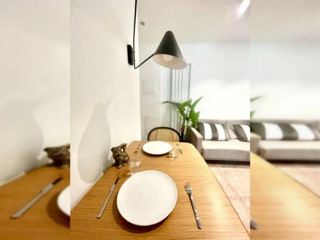 3 bedroom apartment for rent in Amara Berry, bills included