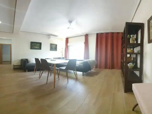 3 bedroom apartment for rent in Amate, suitable for professionals and students