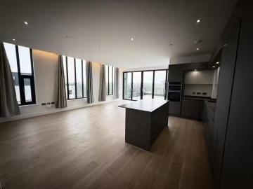 3 bedroom apartment for rent in Broadoaks, 548 Streetsbrook Ro.