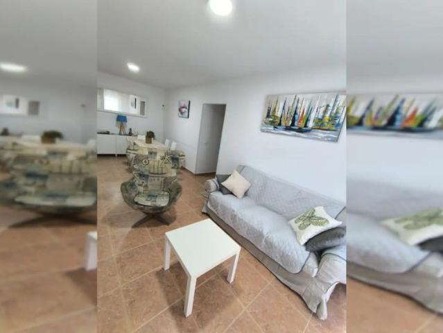 3 bedroom apartment for rent in Candelaria, all bills included
