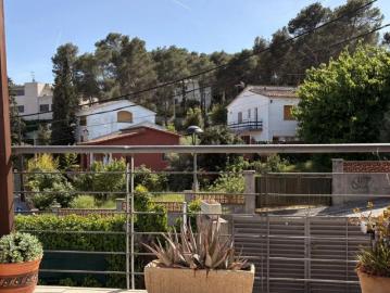 3 bedroom apartment for rent in Canyelles
