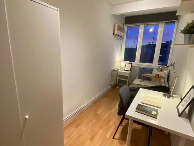 3 bedroom apartment for rent in Casco Histórico de Vicálvaro, Madrid