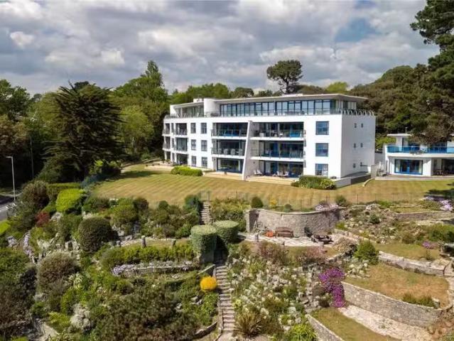3 bedroom apartment for rent in Chatsworth, 2 Westminster Road.
