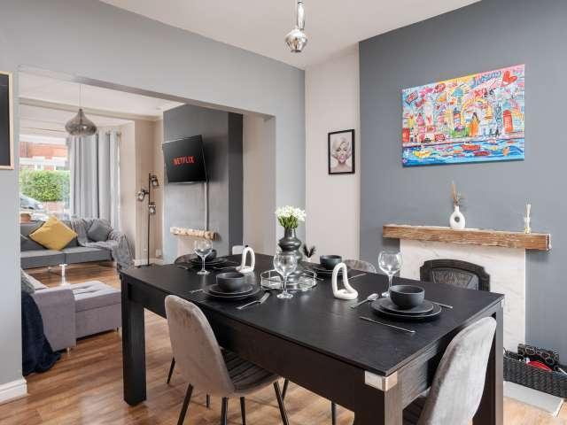 3 bedroom apartment for rent in Claremont, Manchester