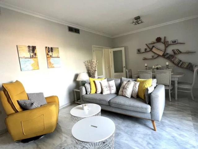 3 bedroom apartment for rent in Colores Entreparques