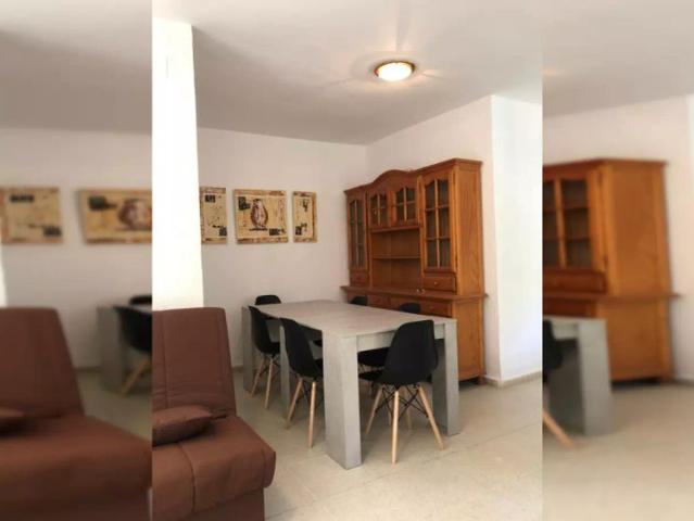 3 bedroom apartment for rent in Córdoba