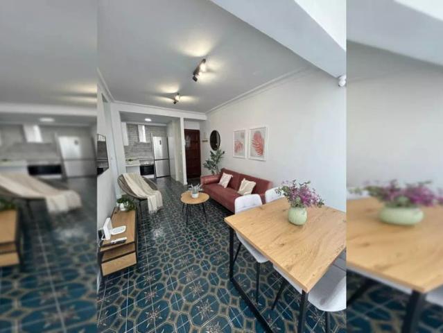 3 bedroom apartment for rent in El Cerezo, professionals only