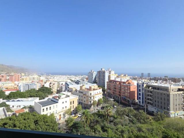 3 bedroom apartment for rent in El Perú, bills included