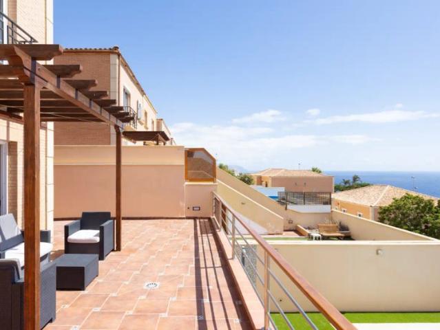 3 bedroom apartment for rent in El Rosario, bills included, couples allowed