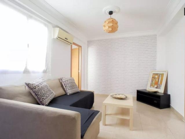 3 bedroom apartment for rent in Els Orriols, Valencia