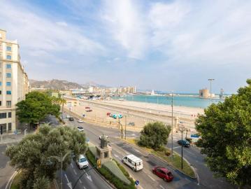3 bedroom apartment for rent in Ensanche Centro, bills included