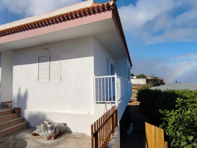 3 bedroom apartment for rent in Güímar, bills included
