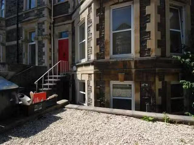3 bedroom apartment for rent in Garden Flat, Waverley Road, BS6