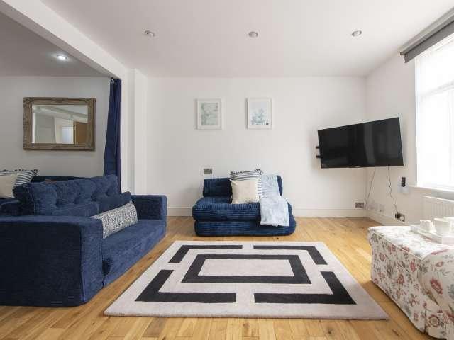 3 bedroom apartment for rent in Goresbrook, London