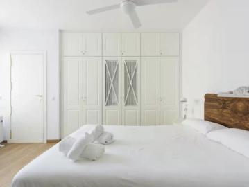 3 bedroom apartment for rent in Las Acacias with all bills included