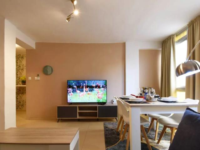 3 bedroom apartment for rent in Las Chapas, bills included