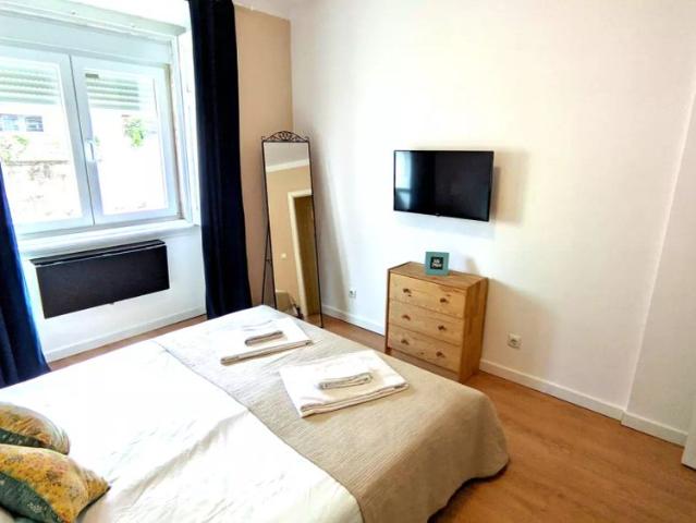 3 bedroom apartment for rent in Lisbon