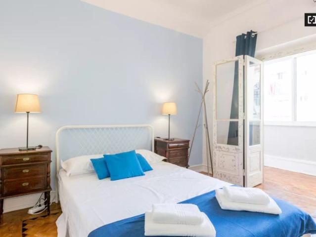 3 bedroom apartment for rent in Lisbon