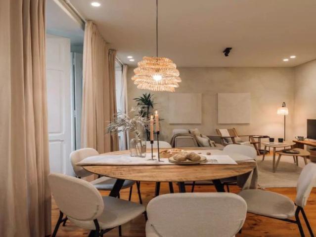 3 bedroom apartment for rent in Lisbon